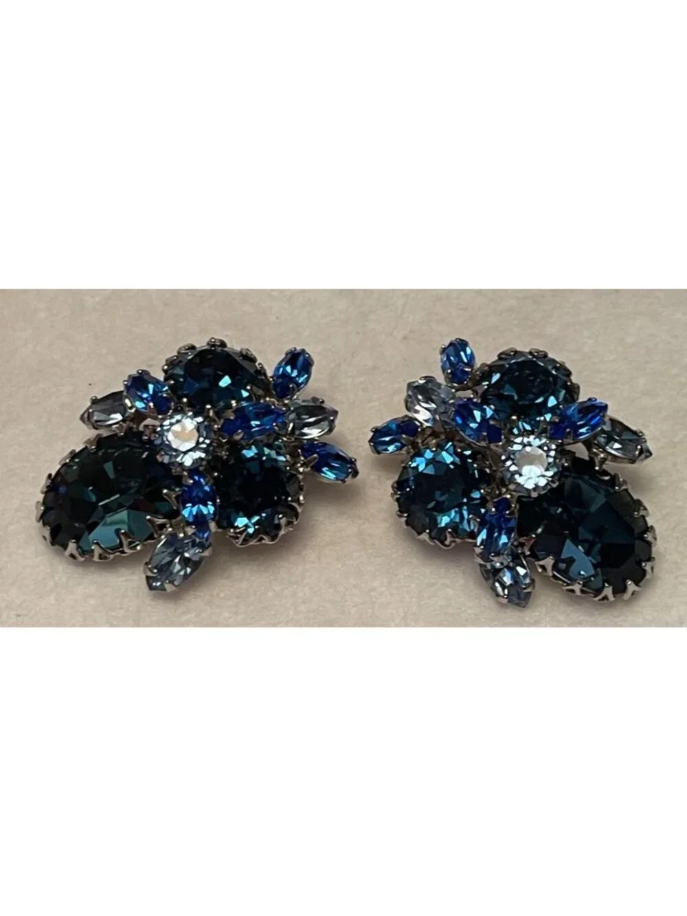Vtg Ben Reig Blue Glass Clip-On Earrings Schreiner Era Designer Jewelry